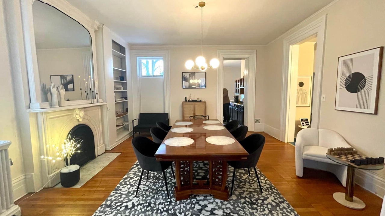 Photo of Bedroom in South Main Street