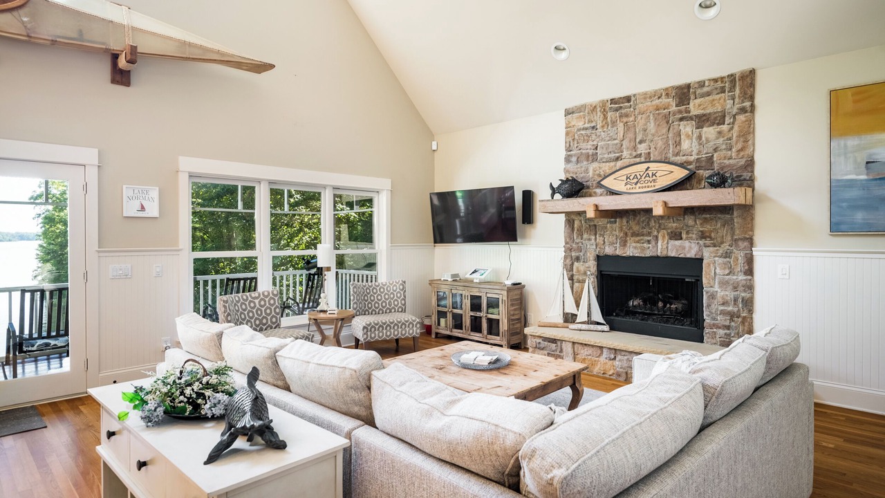 Photo of Bedroom in Sherrills Ford