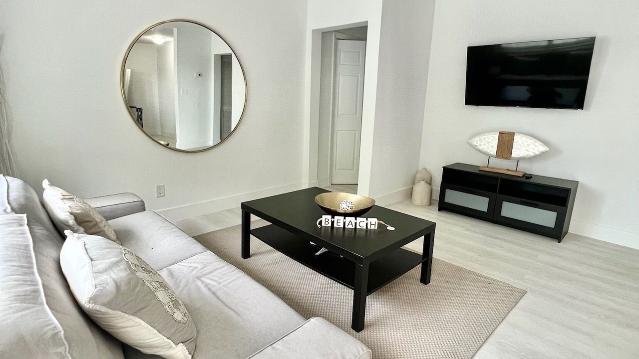 Photo of Livingroom in Alice Town