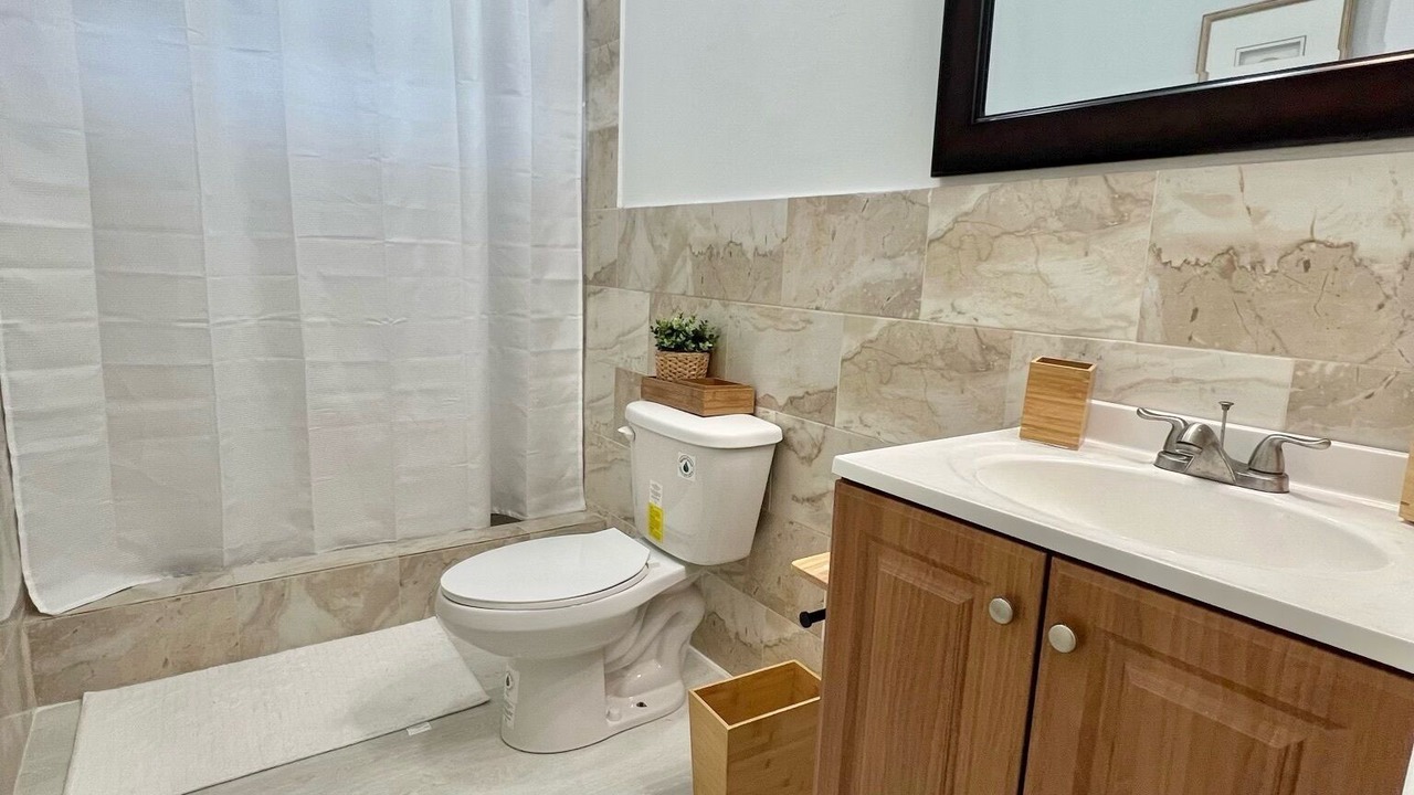 Photo of Bathroom in Alice Town