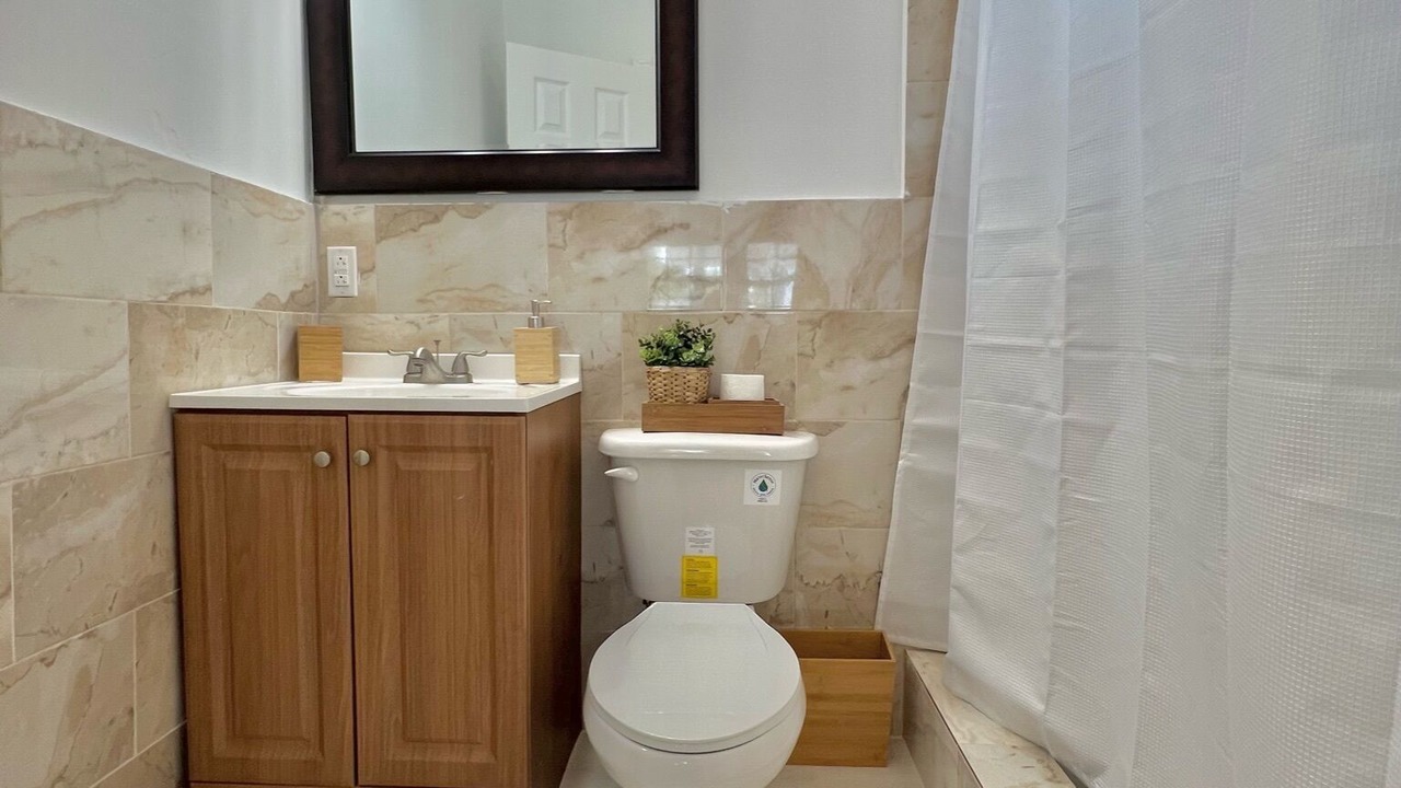 Photo of Bathroom in Alice Town