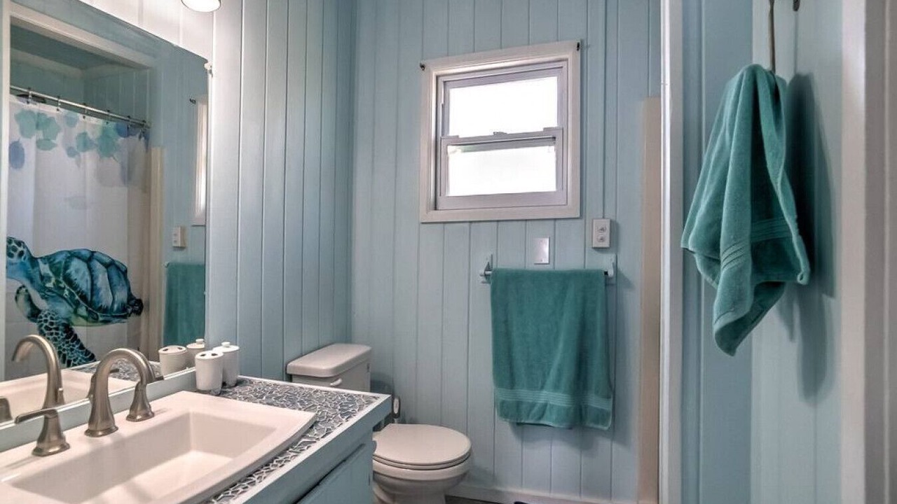 Photo of Bathroom in Great Guana Cay