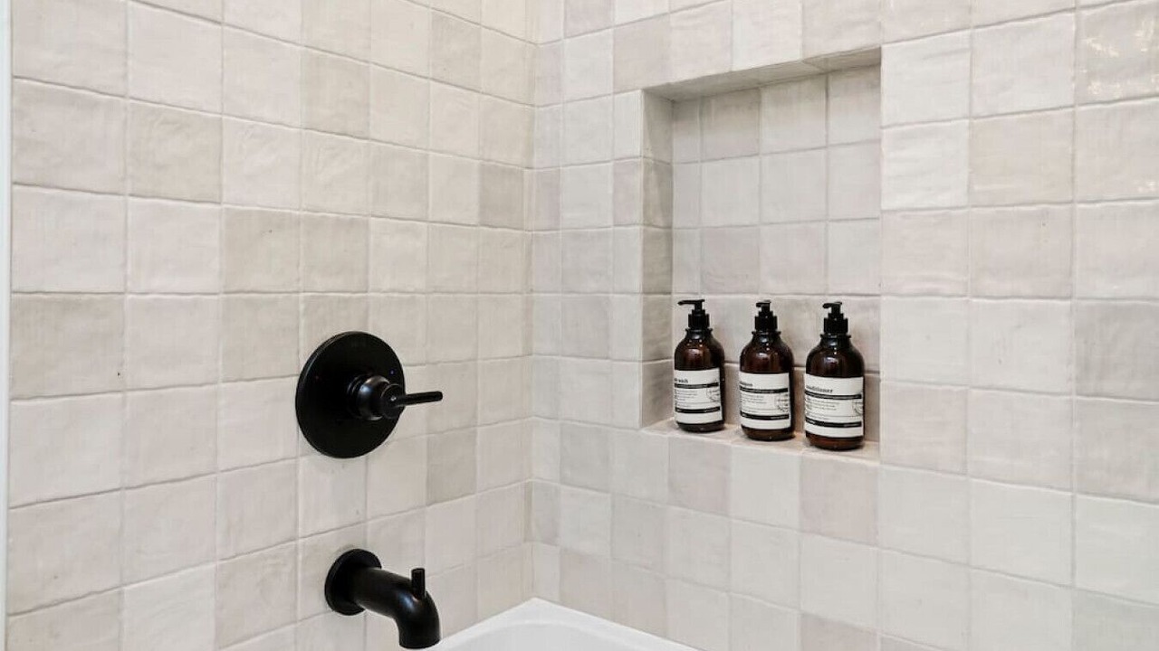 Photo of Bathroom in Park Mesa Heights