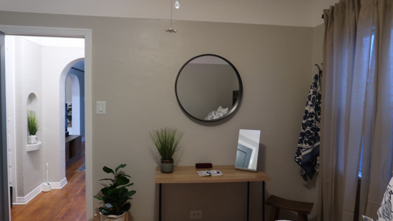 Photo of Bedroom in North Long Beach