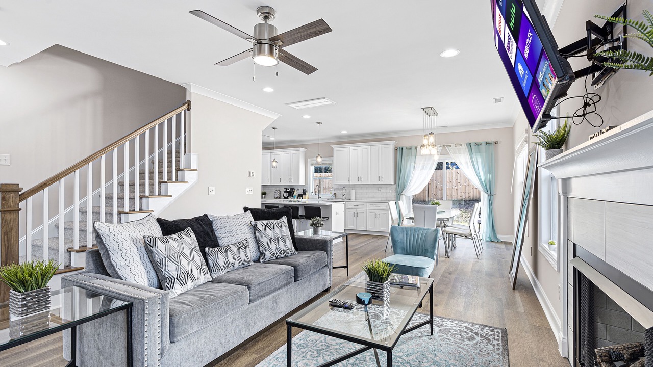 Photo of Livingroom in Sharonbrook