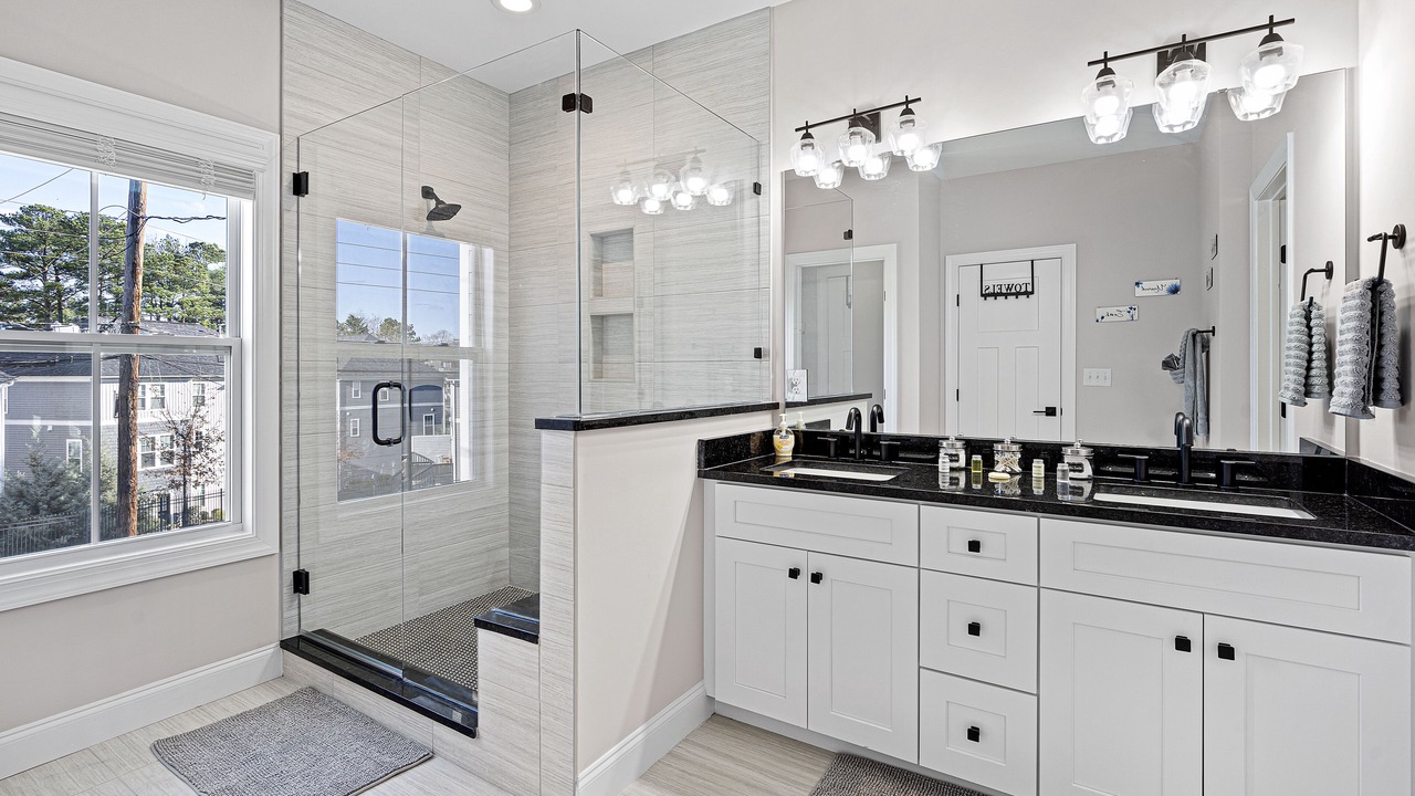 Photo of Bathroom in Sharonbrook