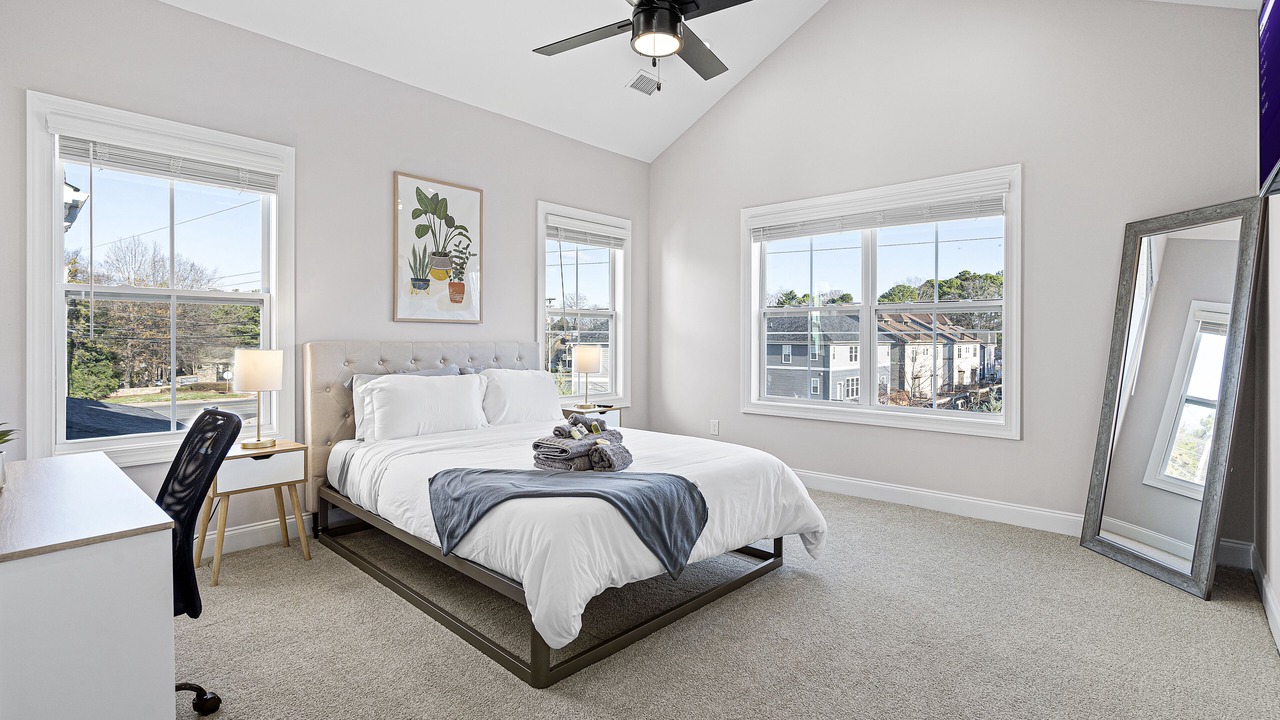 Photo of Bedroom in Sharonbrook