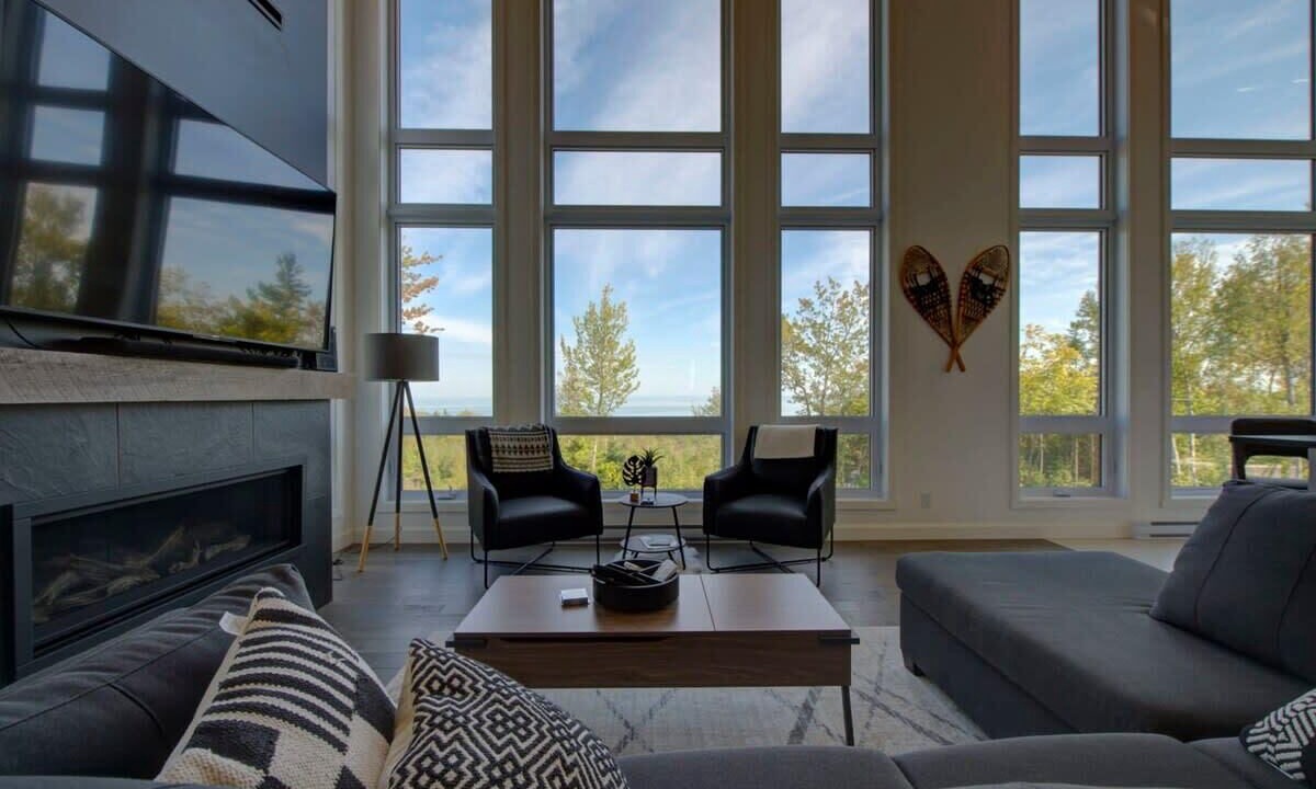 Photo of Livingroom in Saint-Joseph-de-la-Rive