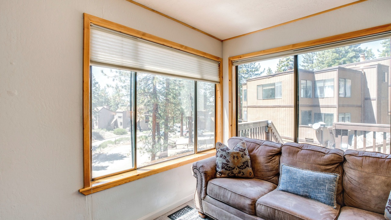 Photo of Livingroom in Zephyr Cove