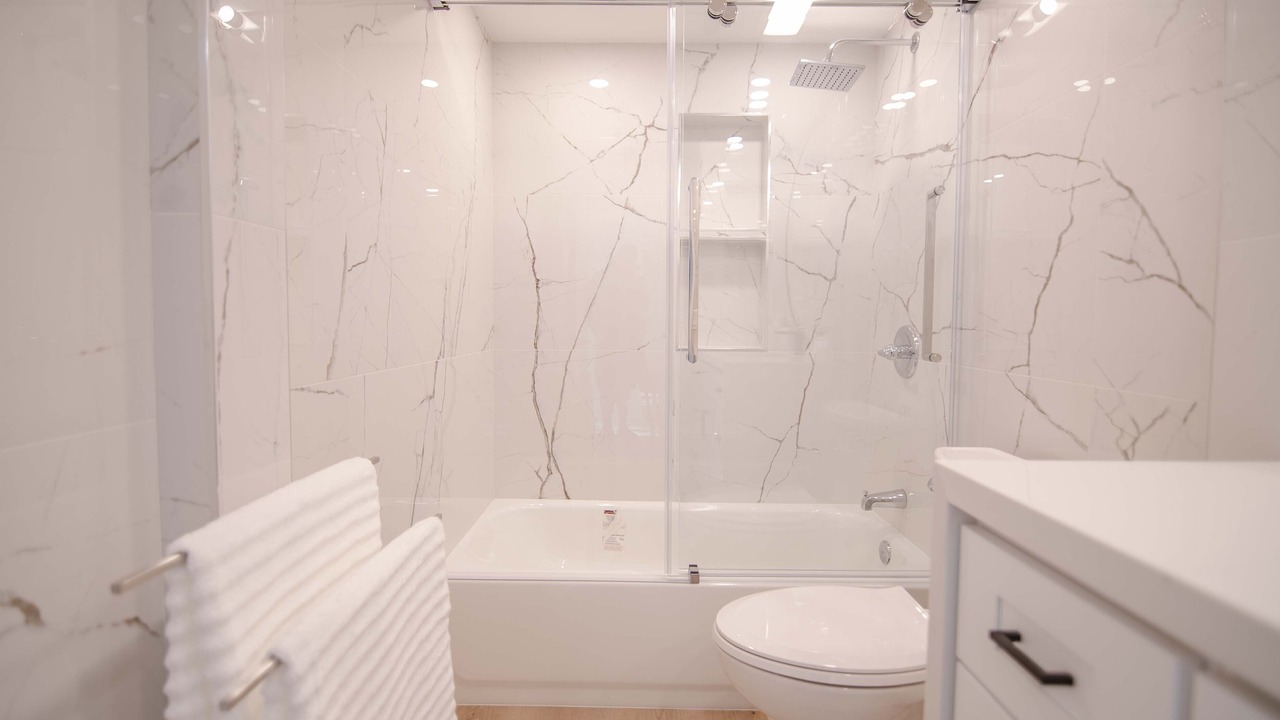 Photo of Bathroom in Lake Forest