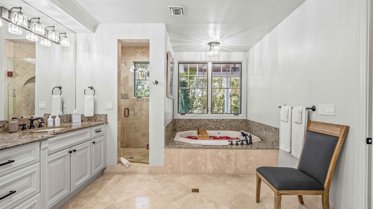 Photo of Bathroom in Harbordale