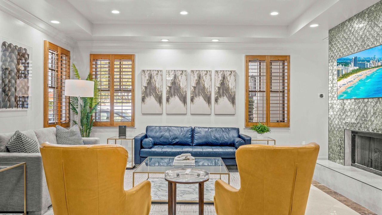 Photo of Livingroom in Harbordale