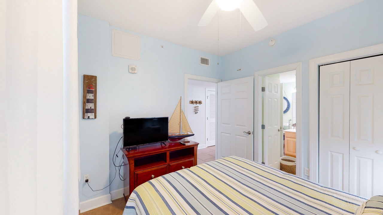 Photo of Bedroom in Ono Island
