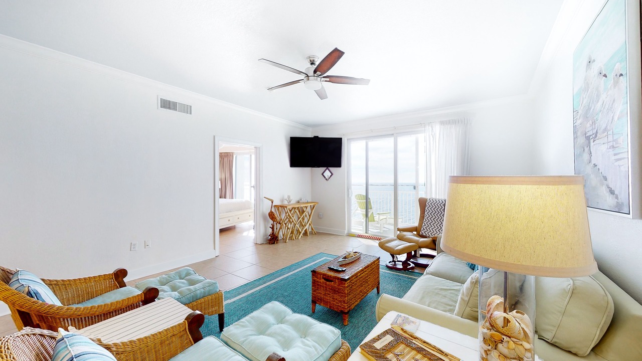 Photo of Livingroom in Ono Island