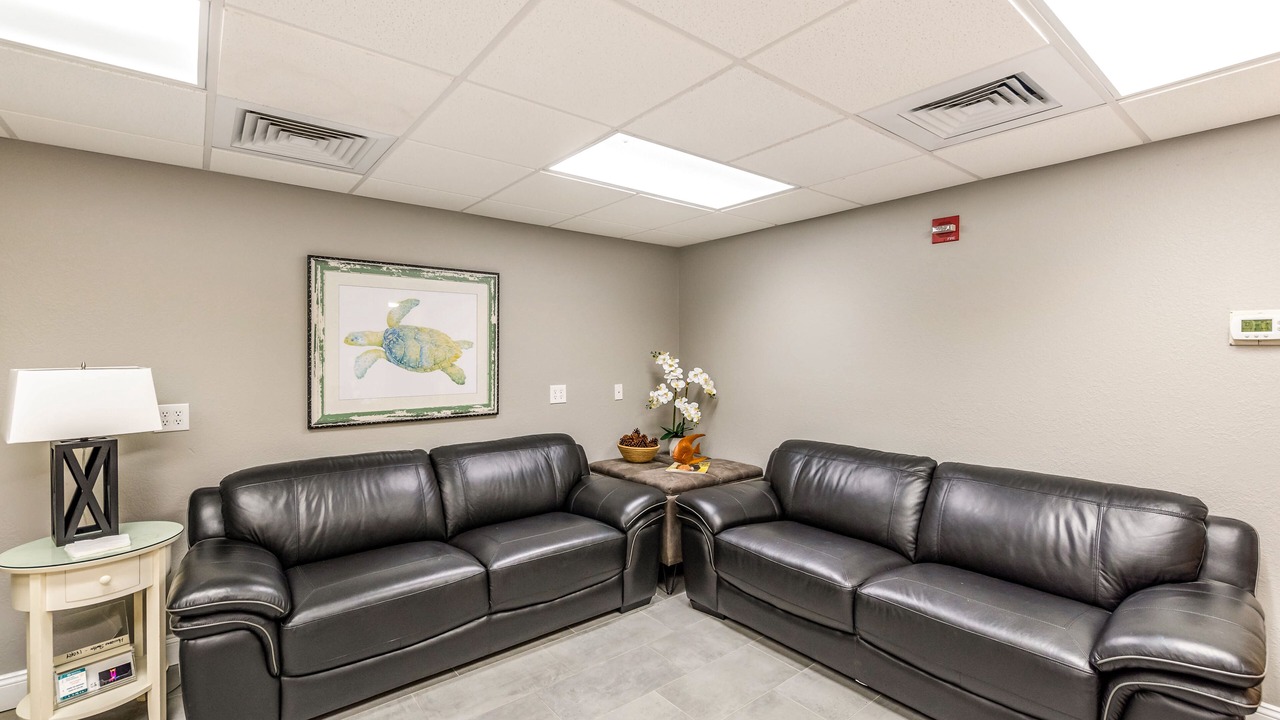 Photo of Livingroom in Ono Island