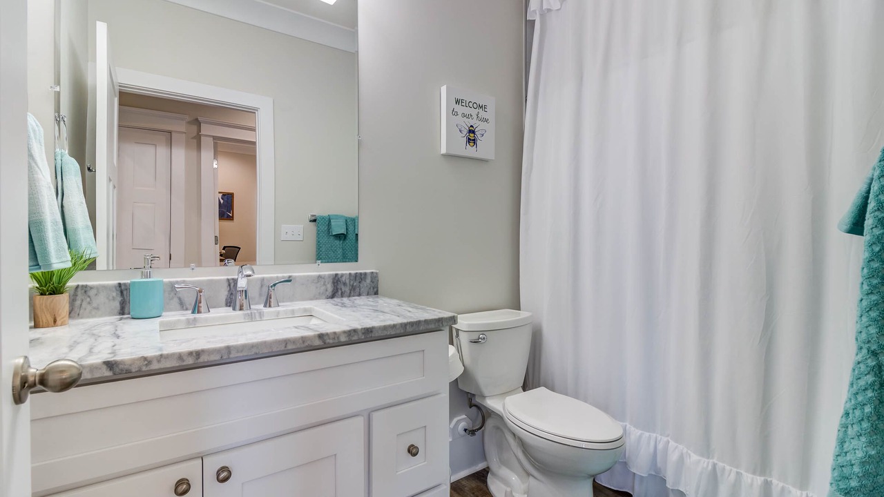 Photo of Bathroom in Long Beach