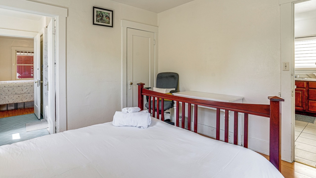 Photo of Bedroom in Dimond