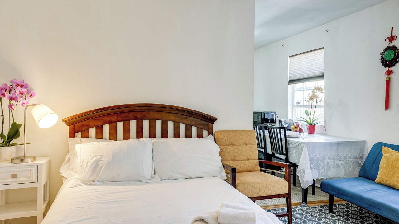 Photo of Bedroom in Dimond