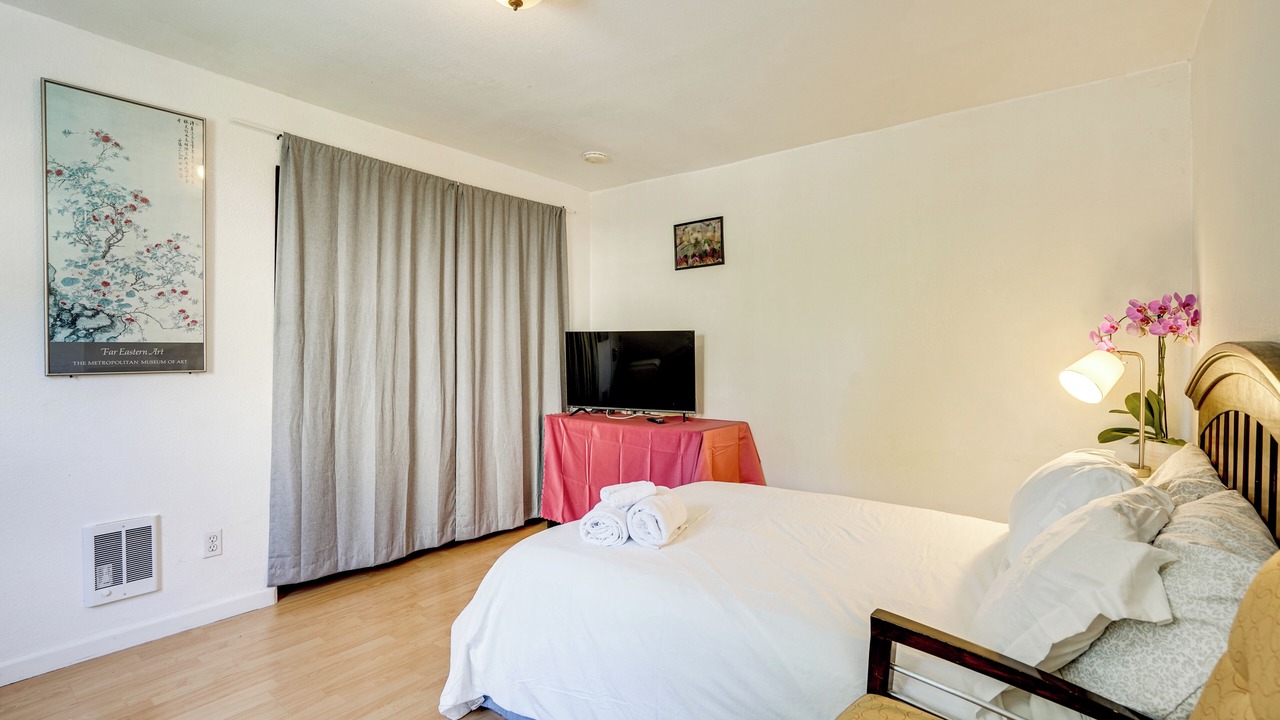 Photo of Bedroom in Dimond