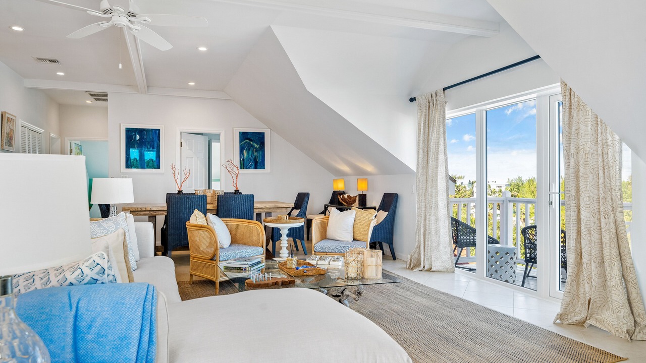 Photo of Livingroom in Nassau