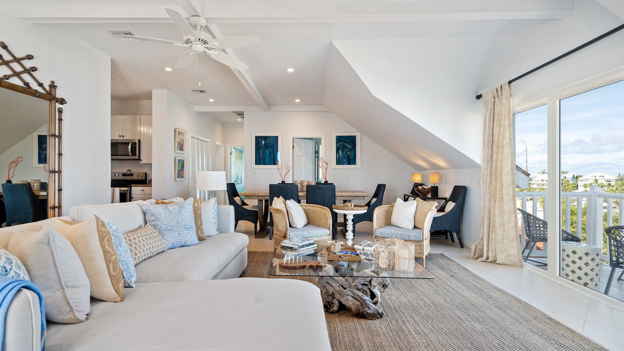 Photo of Livingroom in Nassau