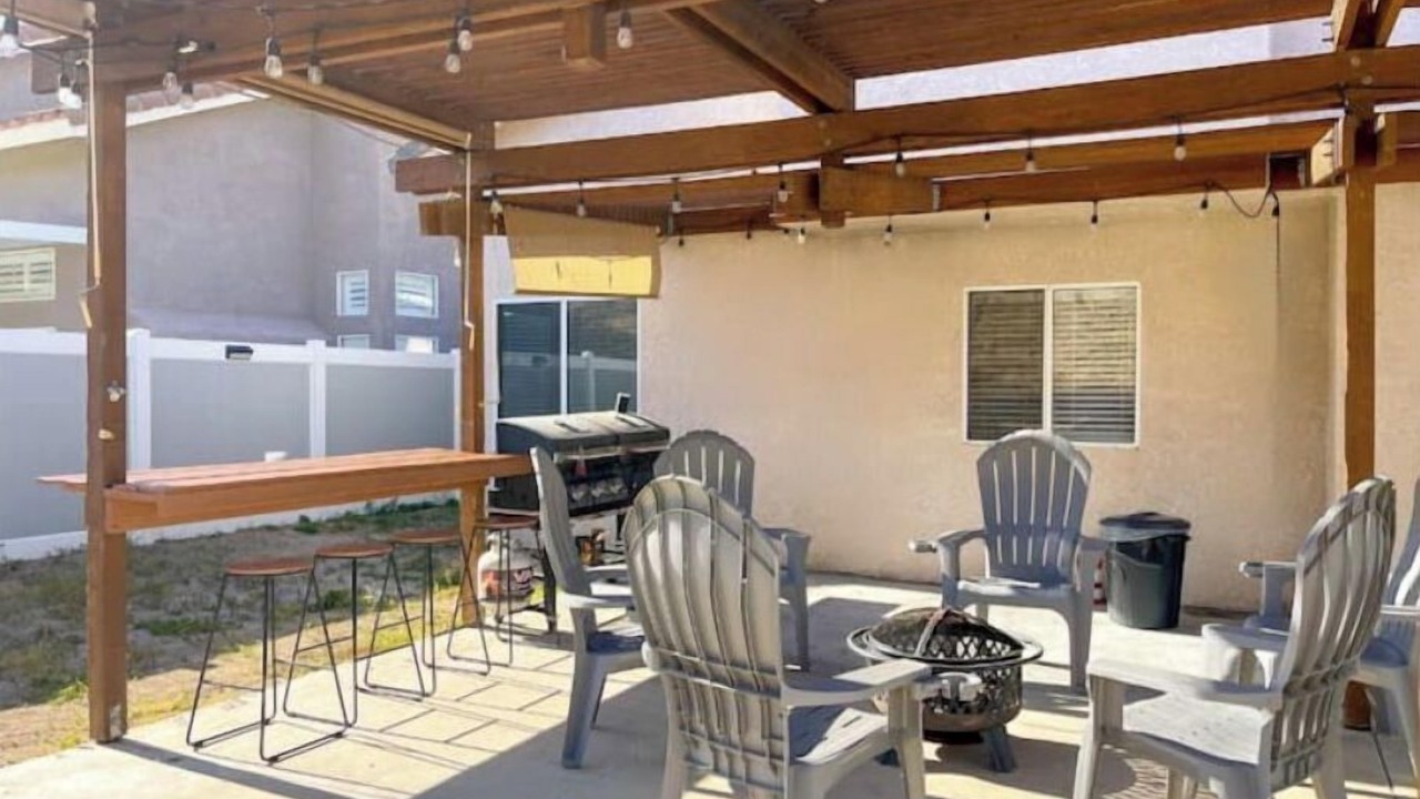 Photo of Outdoor in Corona