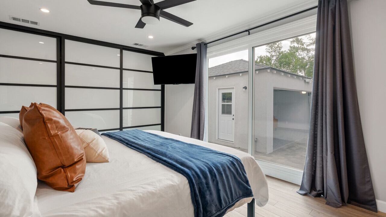 Photo of Bedroom in Harbor