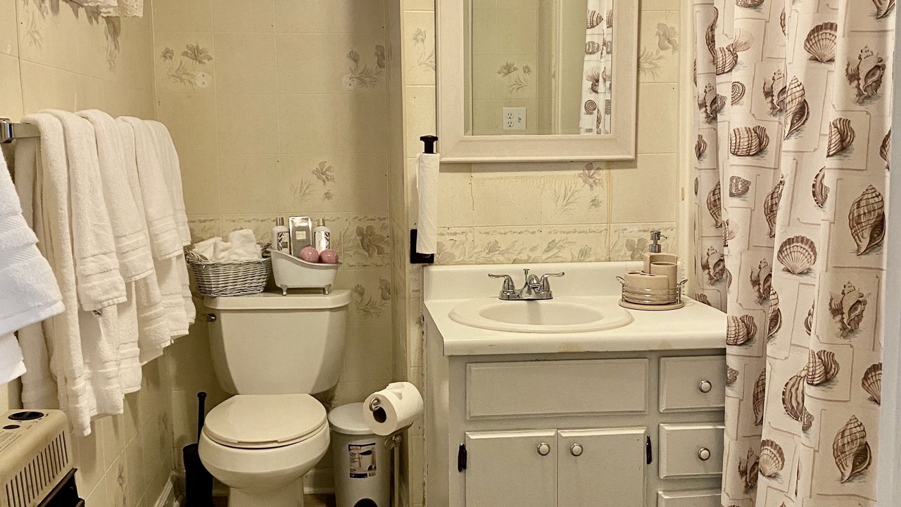 Photo of Bathroom in Selma