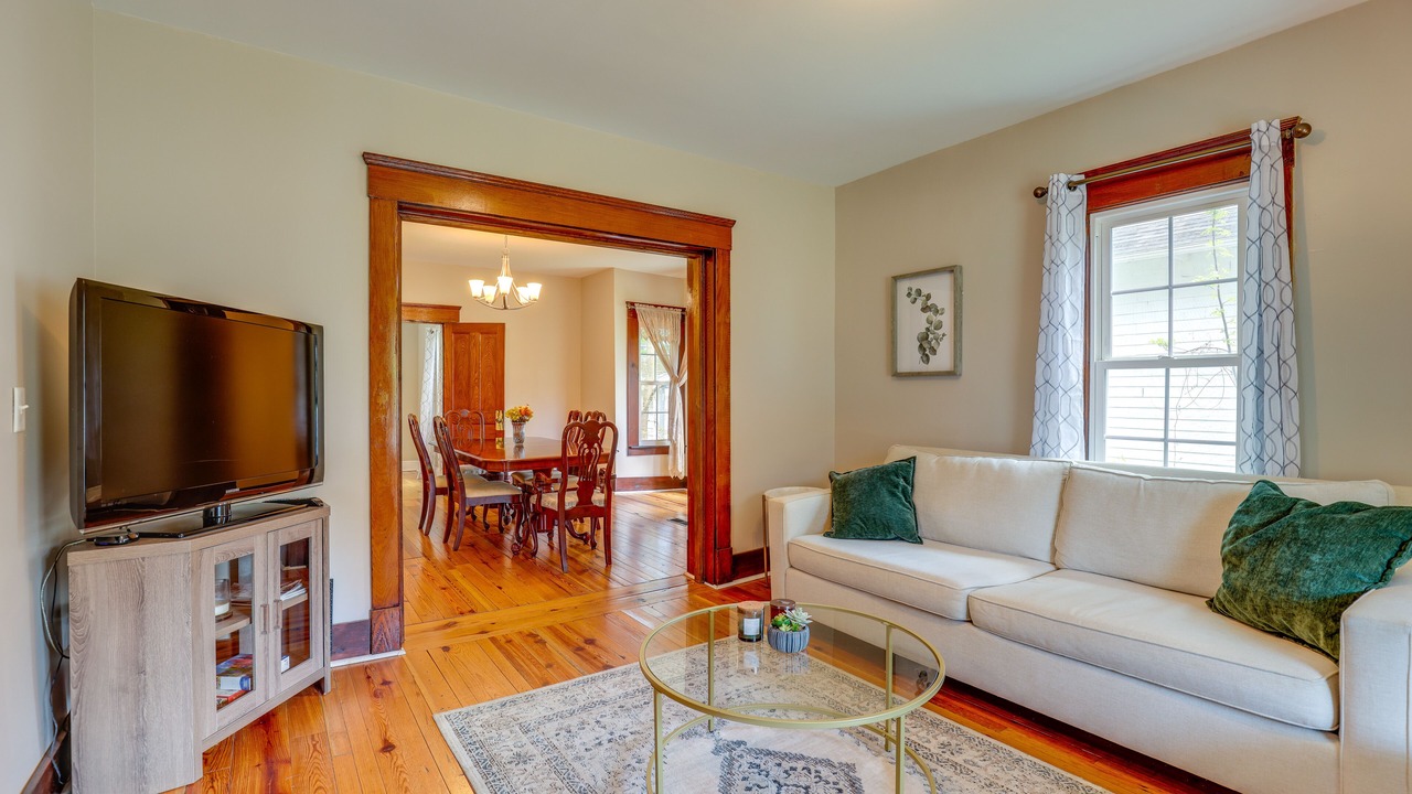 Photo of Livingroom in Western Gardens