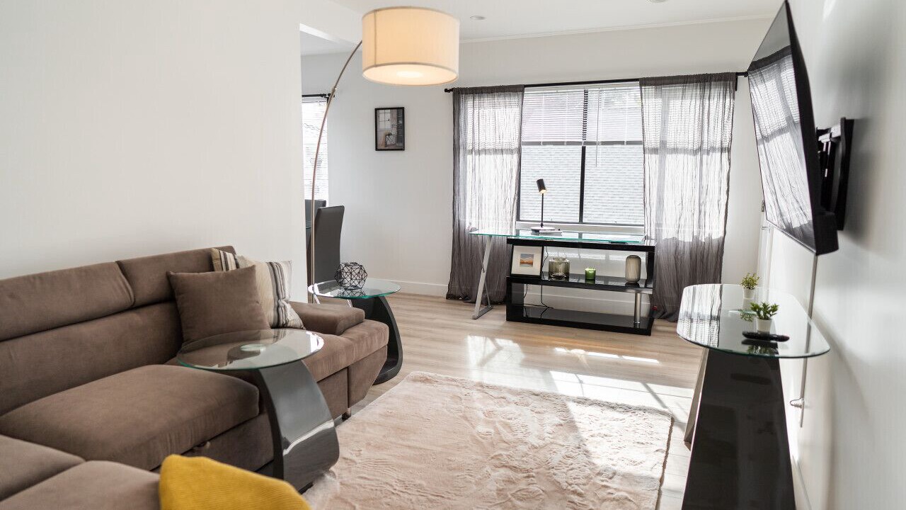 Photo of Bedroom in NoHo Arts District