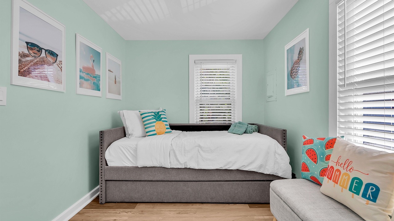 Photo of Bedroom in Neptune City