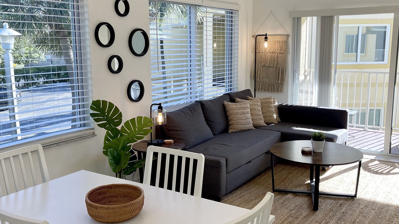 Photo of Livingroom in Mission Bay