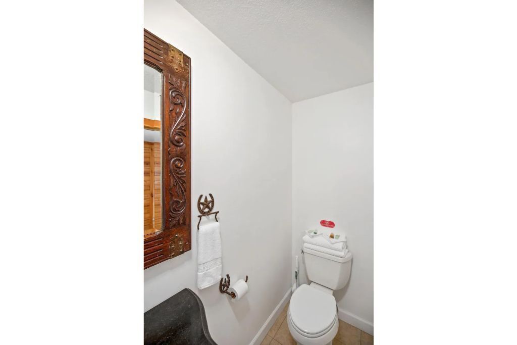 Photo of Bathroom in Enterprise