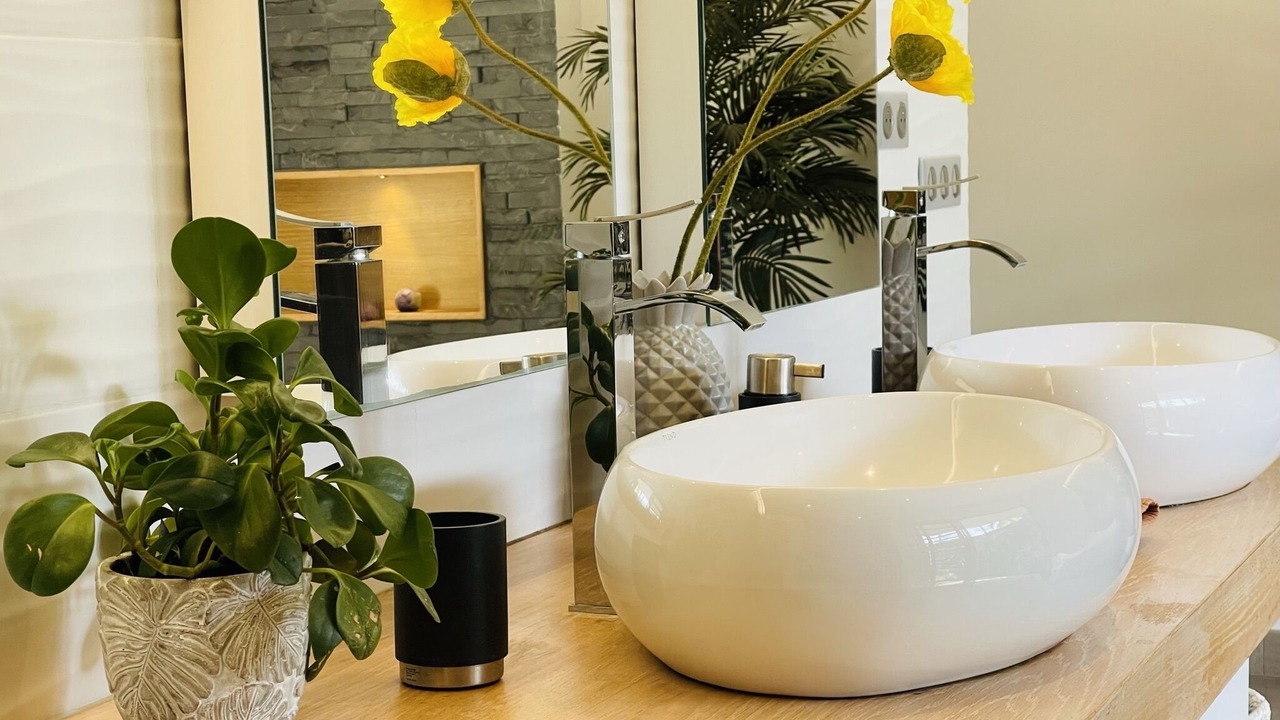 Photo of Bathroom in Point Matira