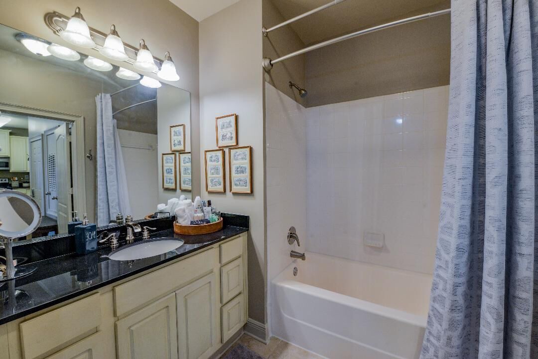 Photo of Bathroom in Tuscaloosa