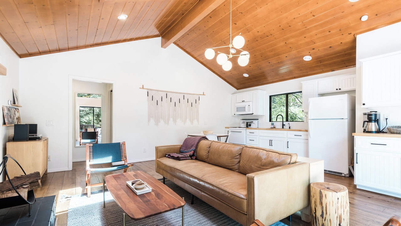 Photo of Livingroom in Fern Valley