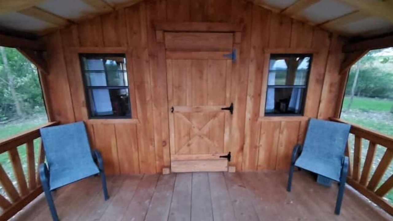 Photo of Patio Balcony in Rock Stream