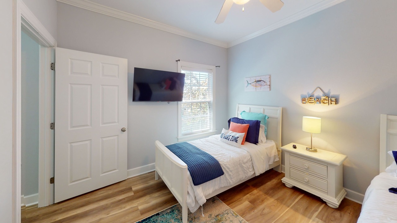 Photo of Bedroom in Foley