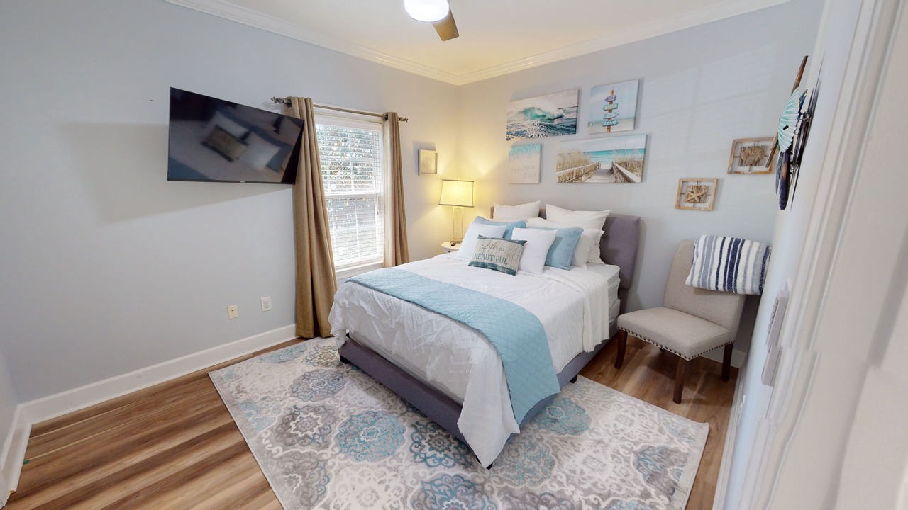 Photo of Bedroom in Foley
