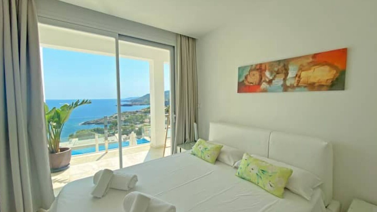Photo of Bedroom in Roca Llisa