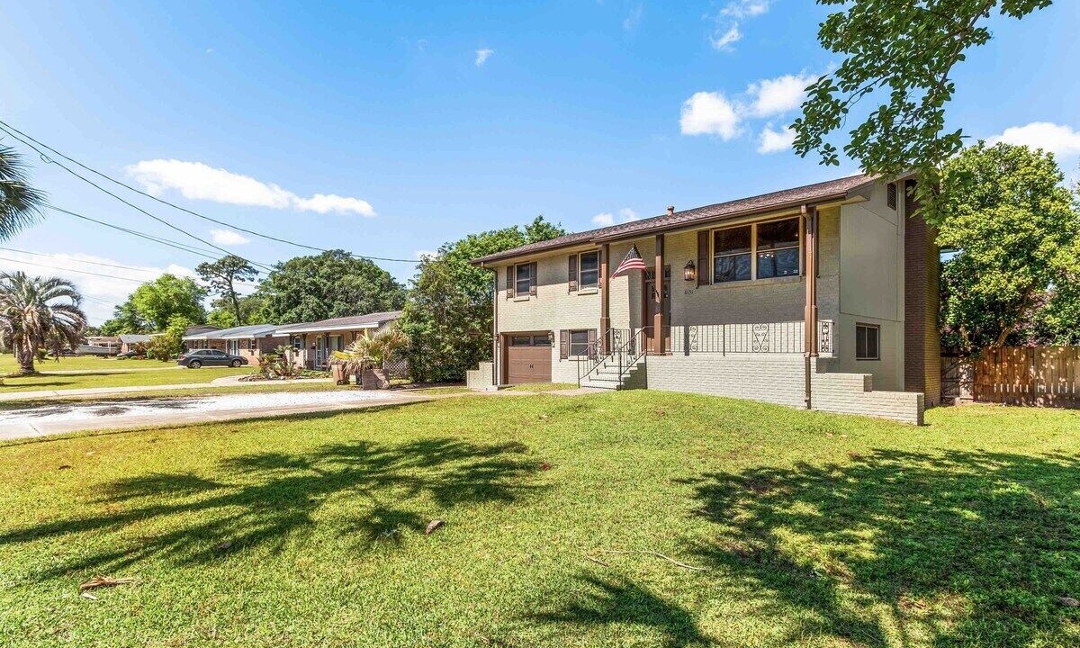 Photo of Outdoor in Northeast Pensacola