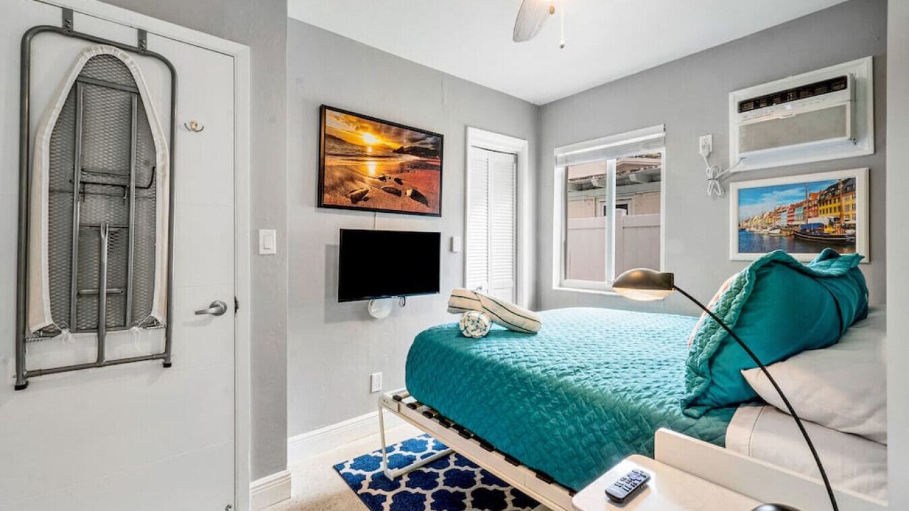 Photo of Bedroom in Middle River Terrace