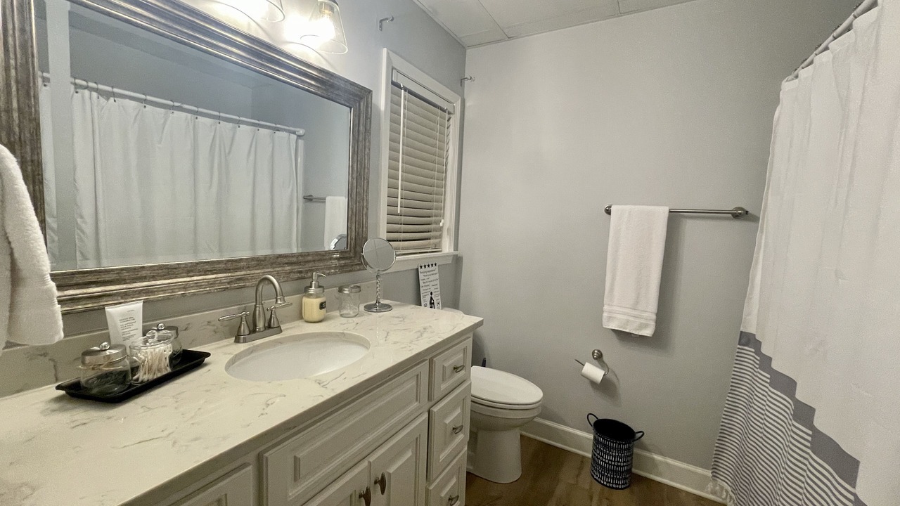 Photo of Bathroom in Tuscaloosa