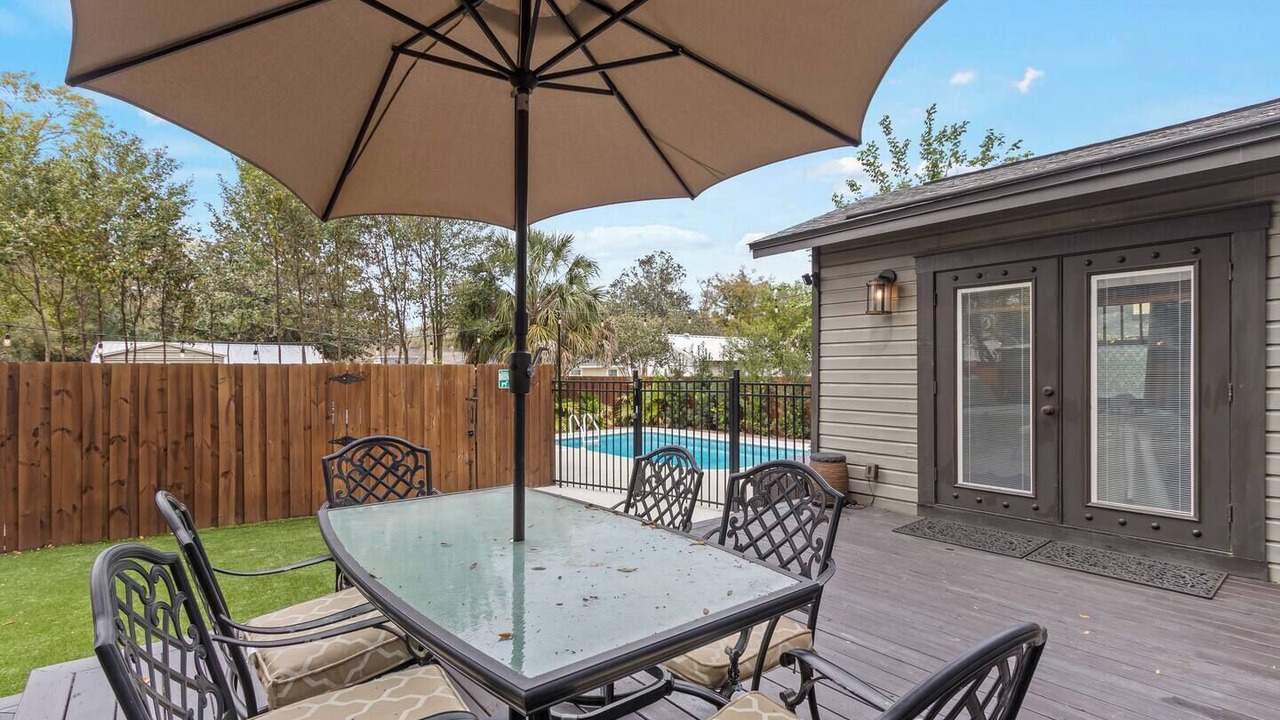 Photo of Outdoor in East Pensacola Heights