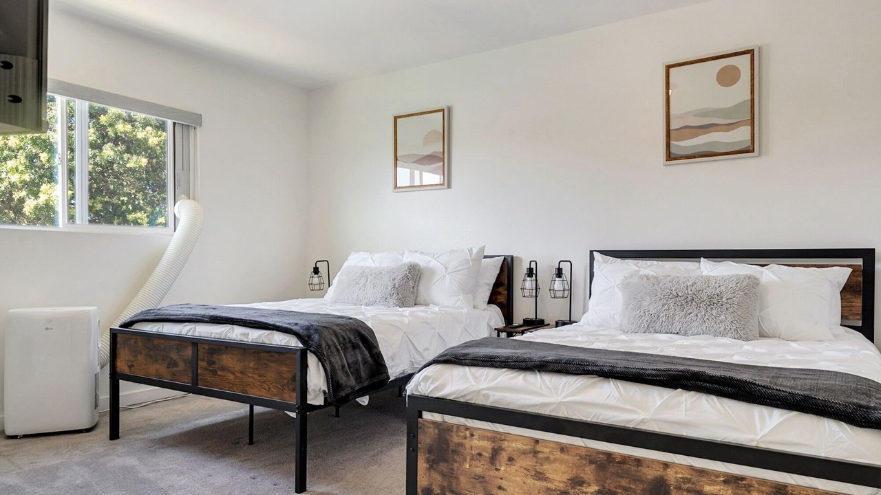 Photo of Bedroom in Lennox