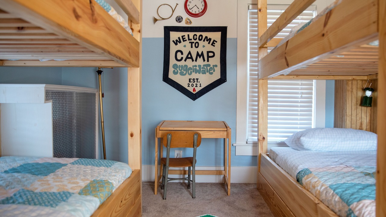 Photo of Bedroom in Lakeside