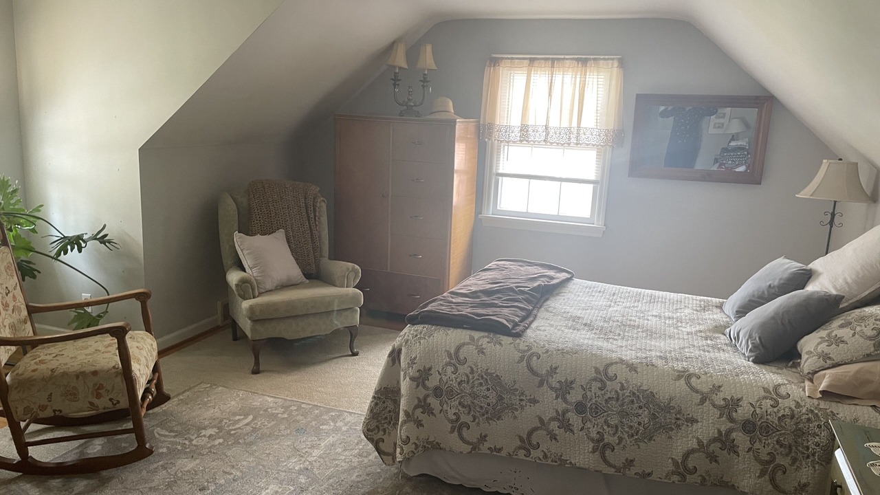 Photo of Bedroom in Penfield