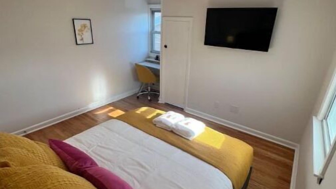 Photo of Bedroom in Lyndhurst