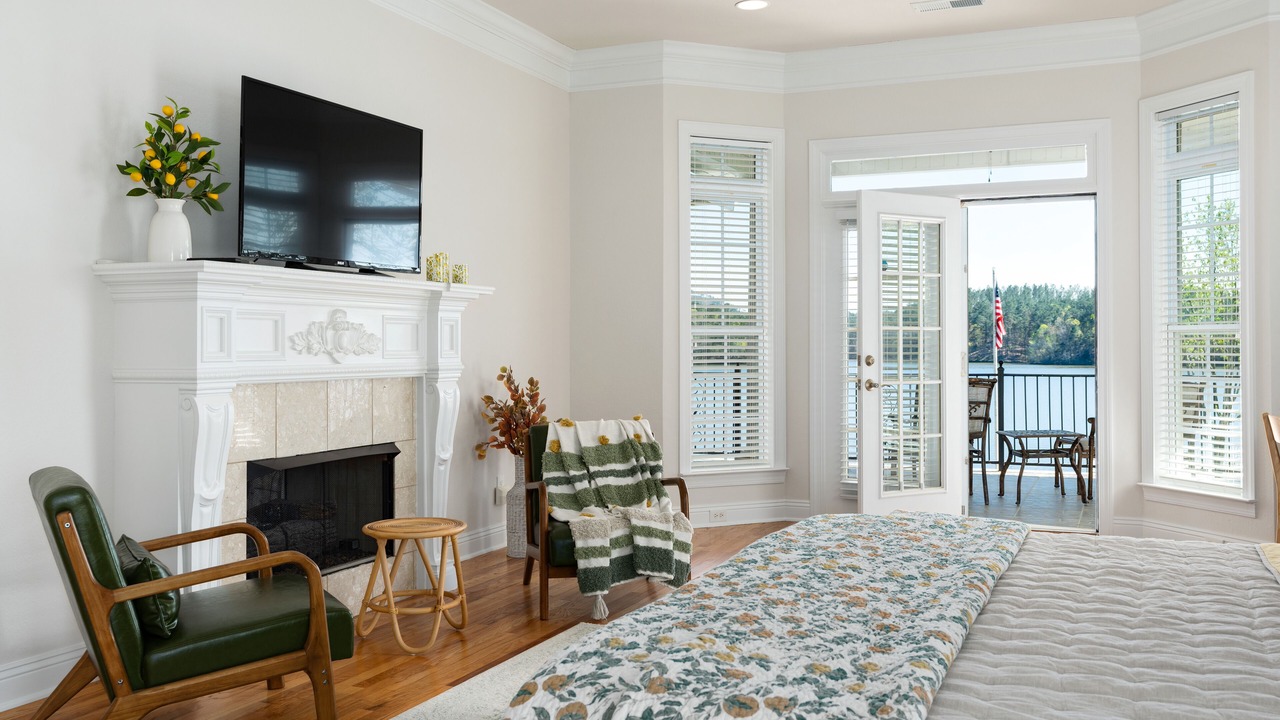 Photo of Bedroom in Shelby