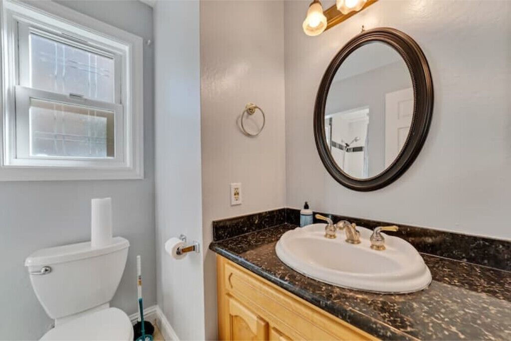 Photo of Bathroom in Berry Park